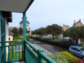 Appartement 2 pièces avec piscine et parking à Dives-sur-Mer - FR-1-487-294